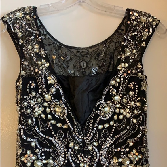 Sherri Hill Prom Dress - Picture 4 of 7